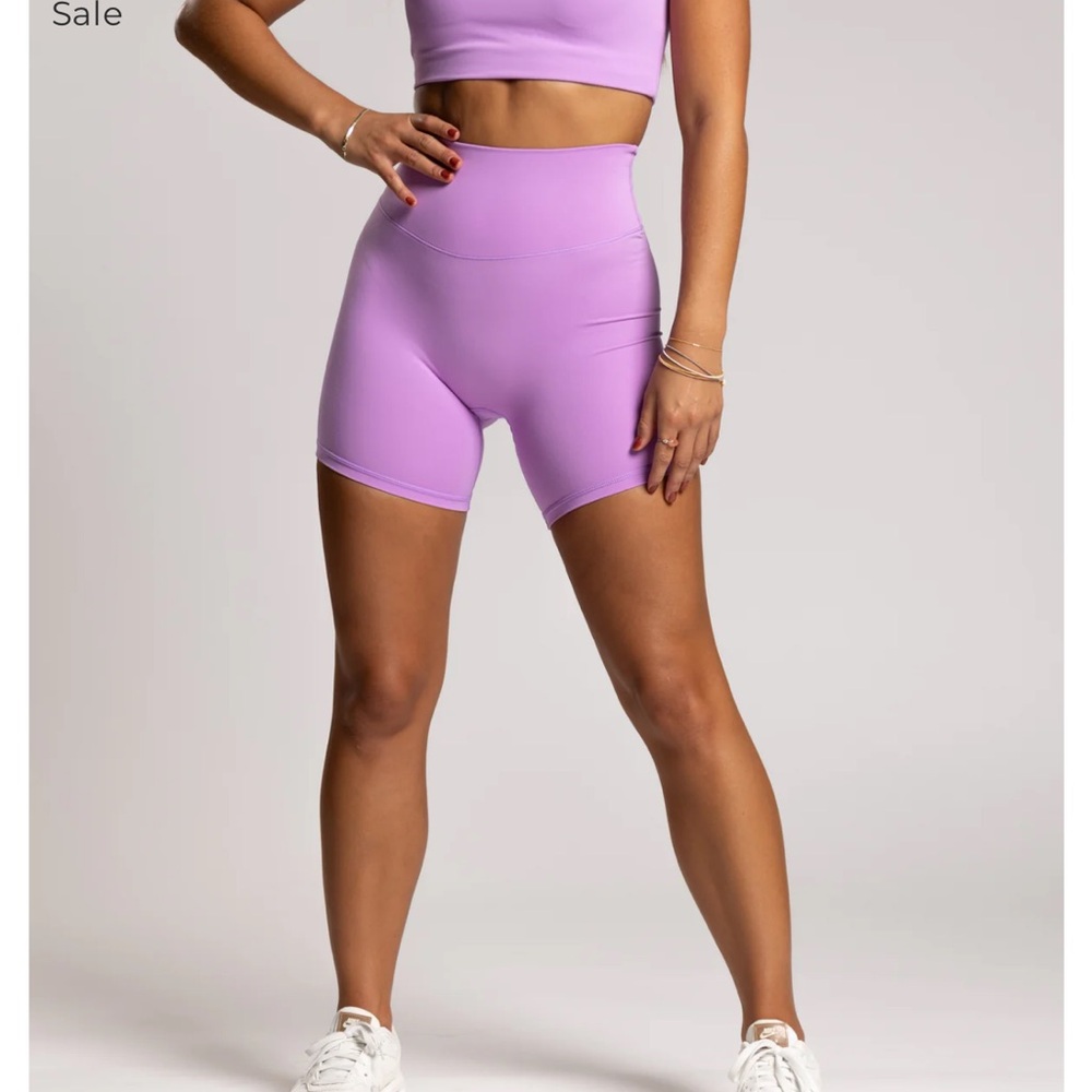 Women's High-Waisted Bike Shorts